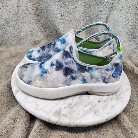 Oofos Shoes Womens Size 6 Blue & Gray Tie Dye Oomg eeZee Comfort Recovery *Read* - Picture 1 of 10